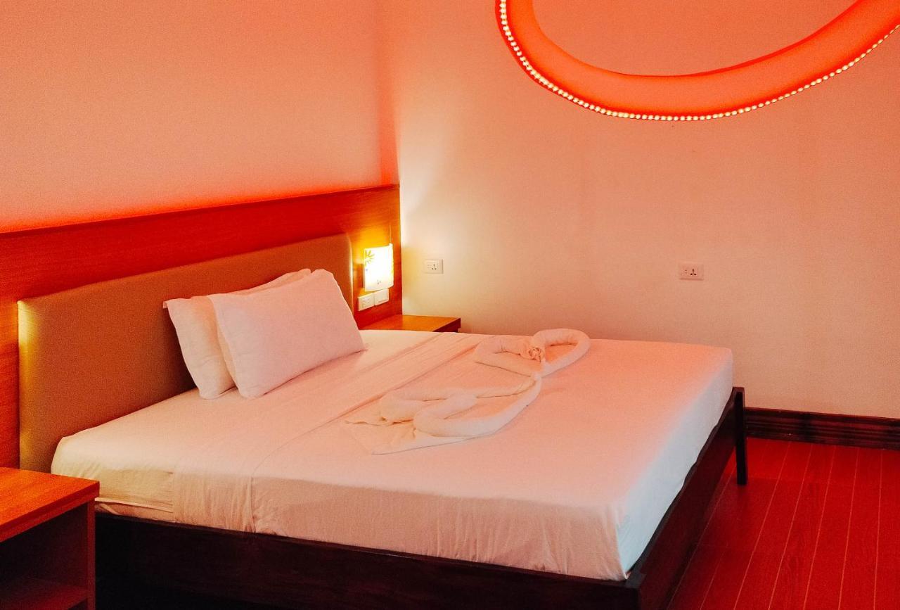 Reddoorz @ Sun Kissed Resort Guindulman Anda  Exterior foto